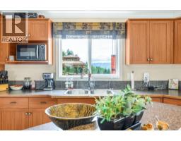 18125 Hereford Road, Lake Country, BC V4V1B6 Photo 9