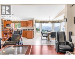 18125 Hereford Road, Lake Country, BC V4V1B6 Photo 10