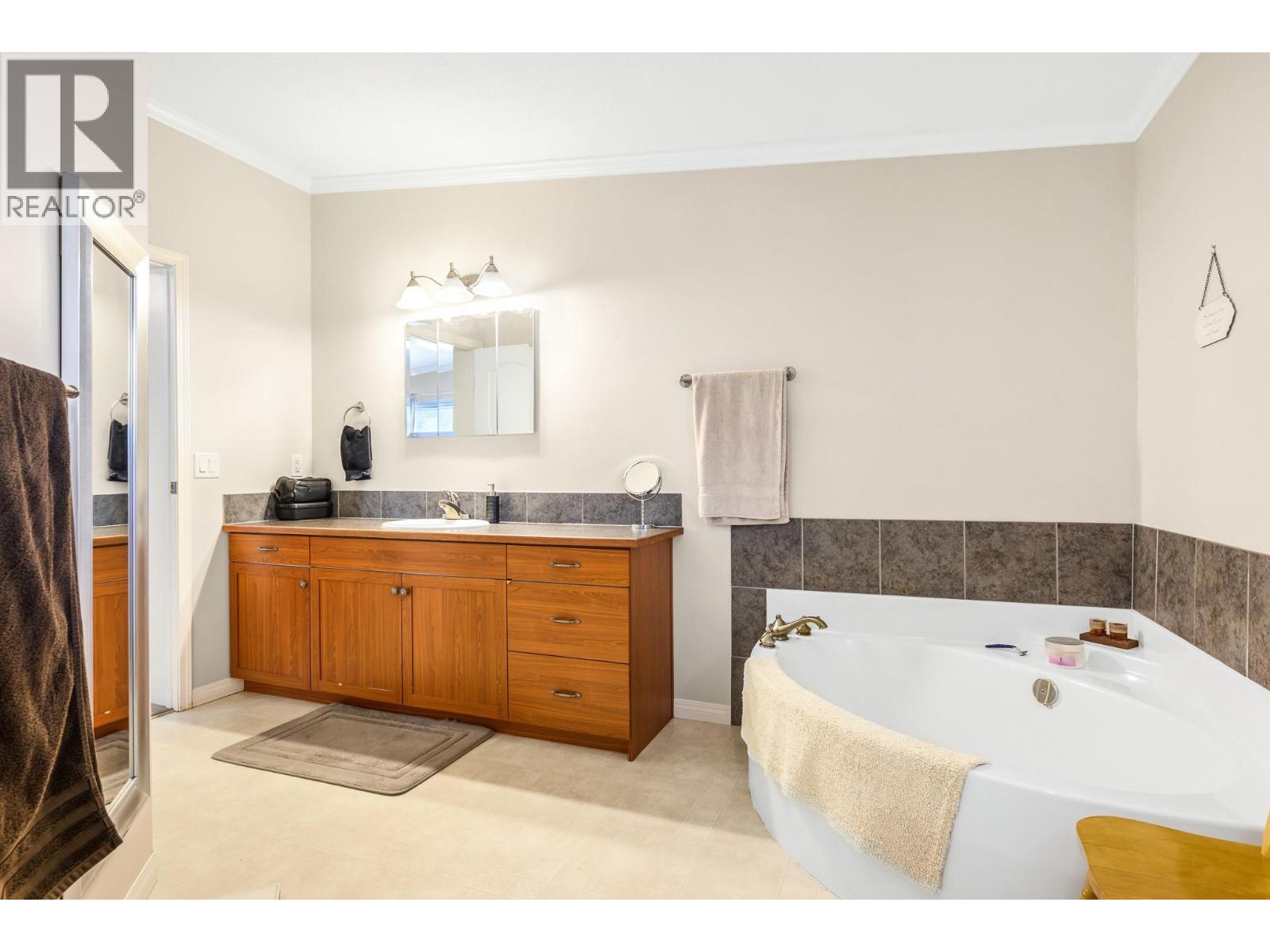 18125 Hereford Road - 23