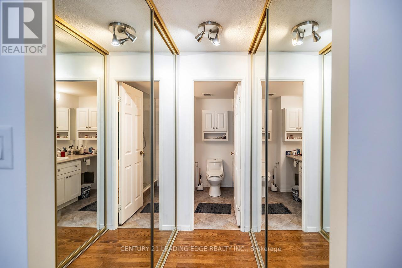 #1708 75 WYNFORD HEIGHTS CRESCENT - 16