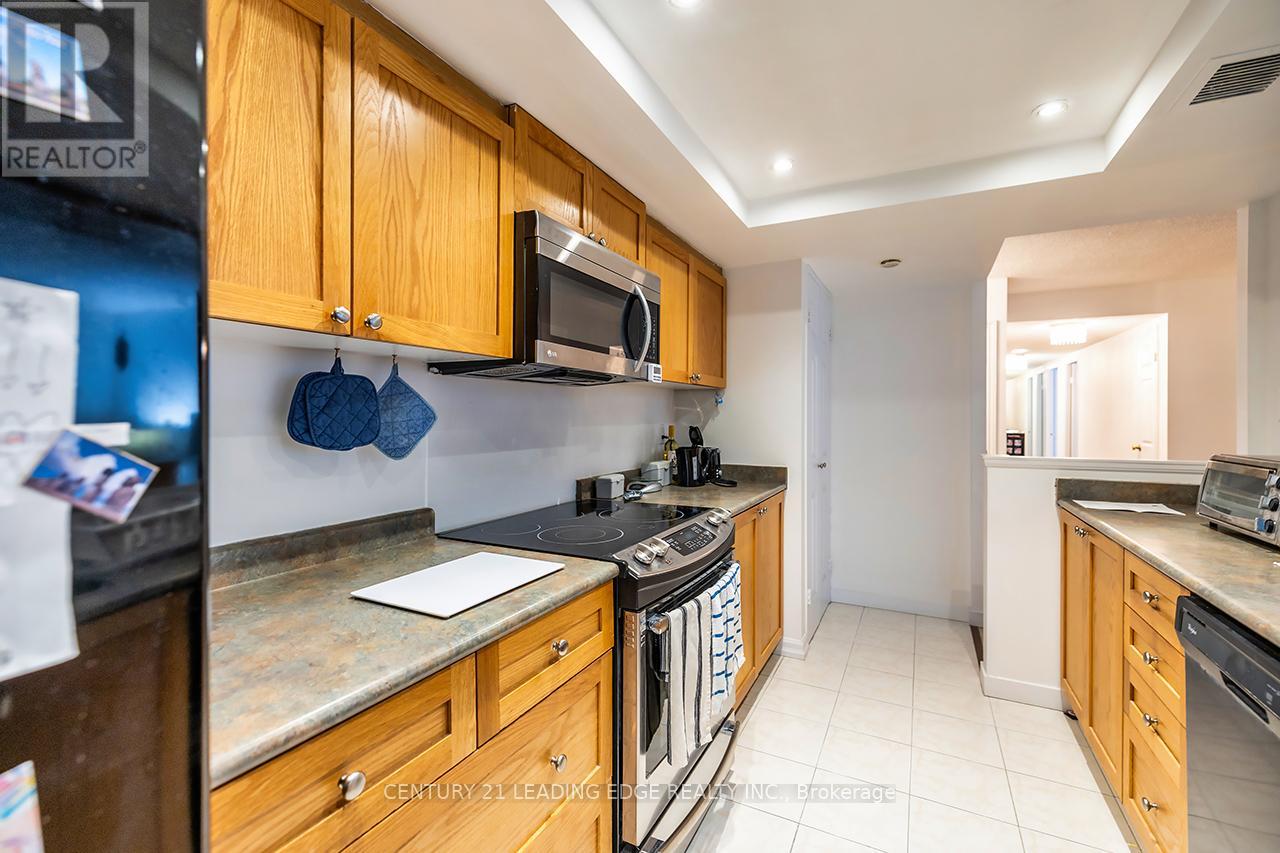 #1708 75 WYNFORD HEIGHTS CRESCENT - 27
