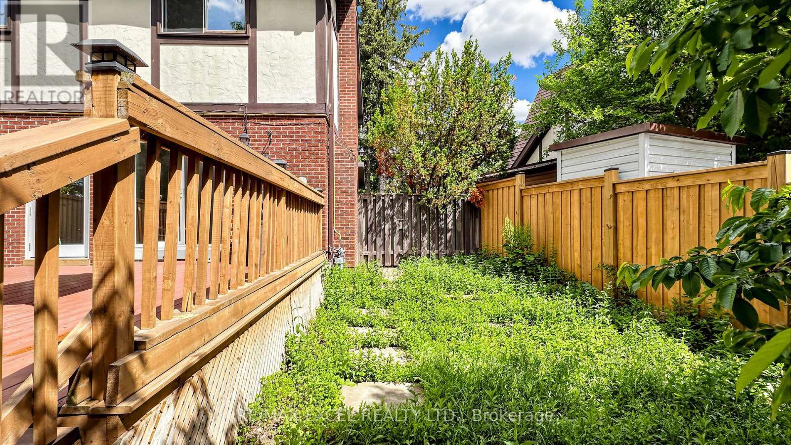 3 RUDDELL PLACE - 40