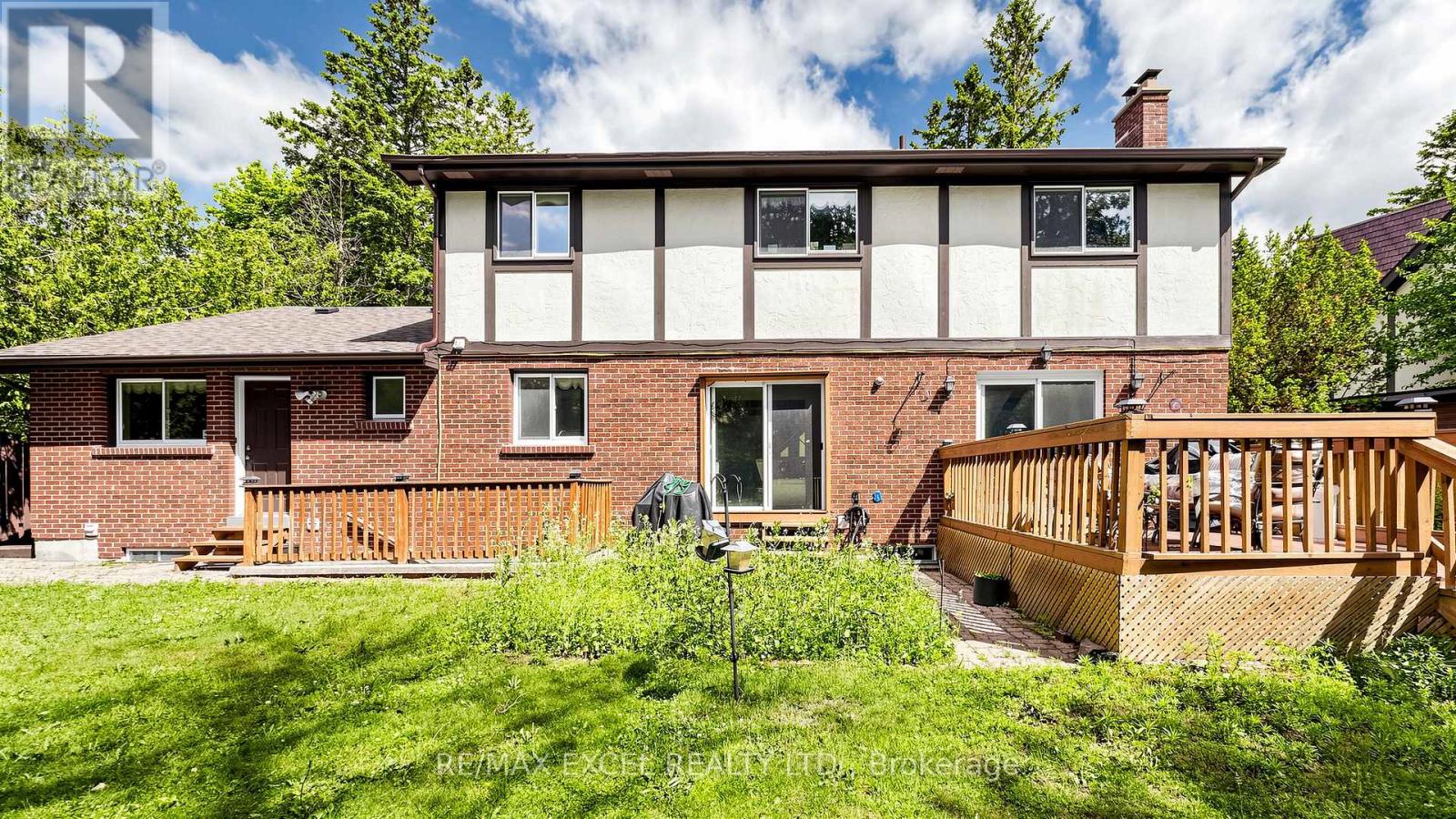 3 RUDDELL PLACE - 38