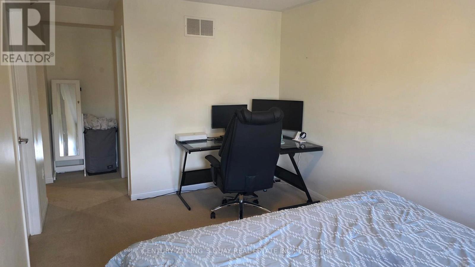 7 STOTTS TERRACE - 12