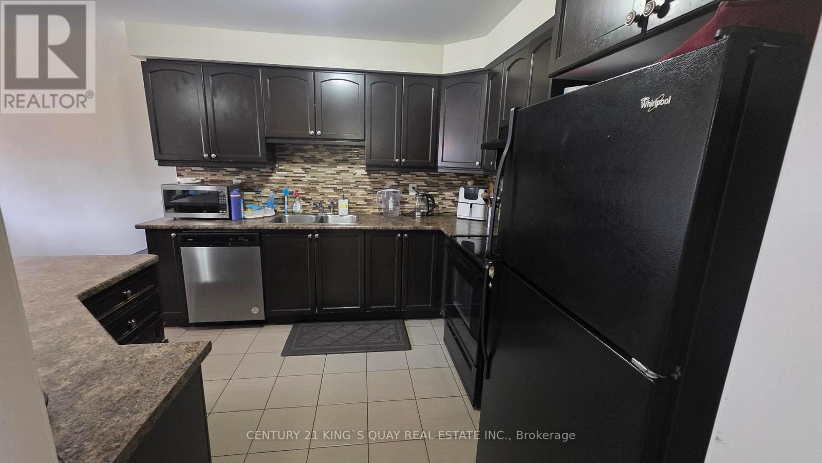7 STOTTS TERRACE - 6