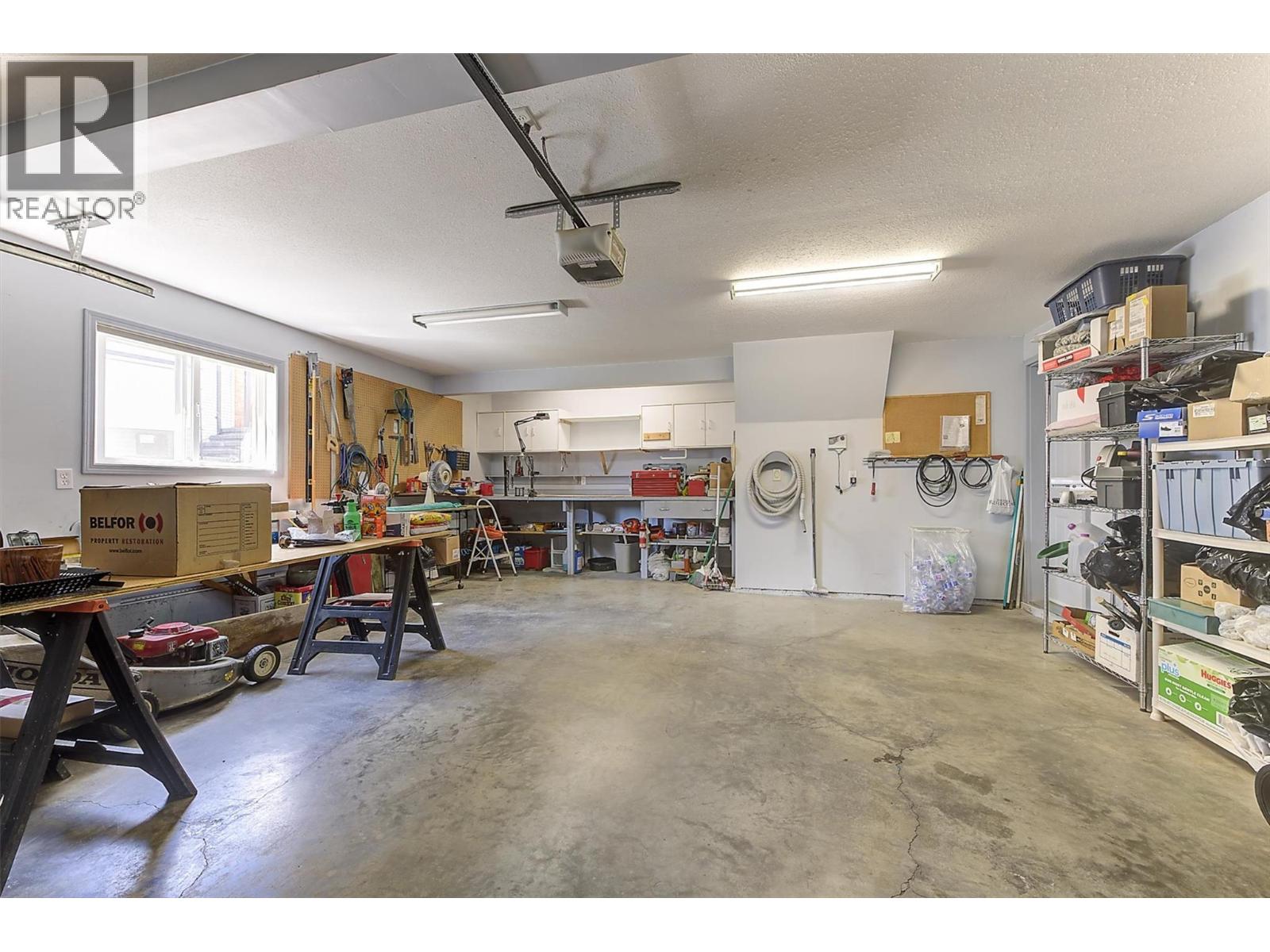 3684 Morningside Drive - 40