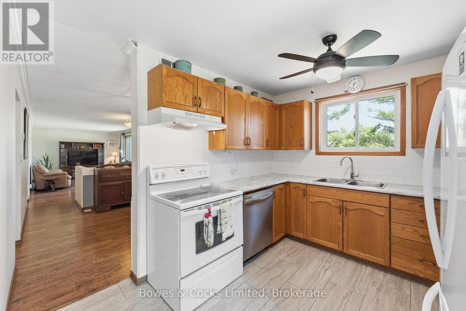 1044 COUNTY ROAD 40 - 23