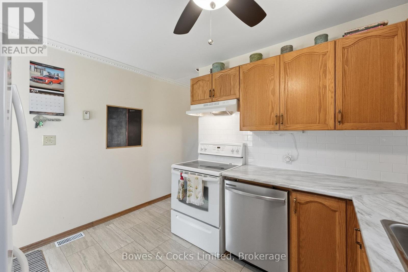 1044 COUNTY ROAD 40 - 25