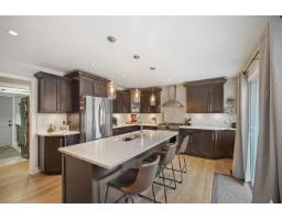 18897 62a Avenue, Surrey, BC V3S7T7 Photo 10