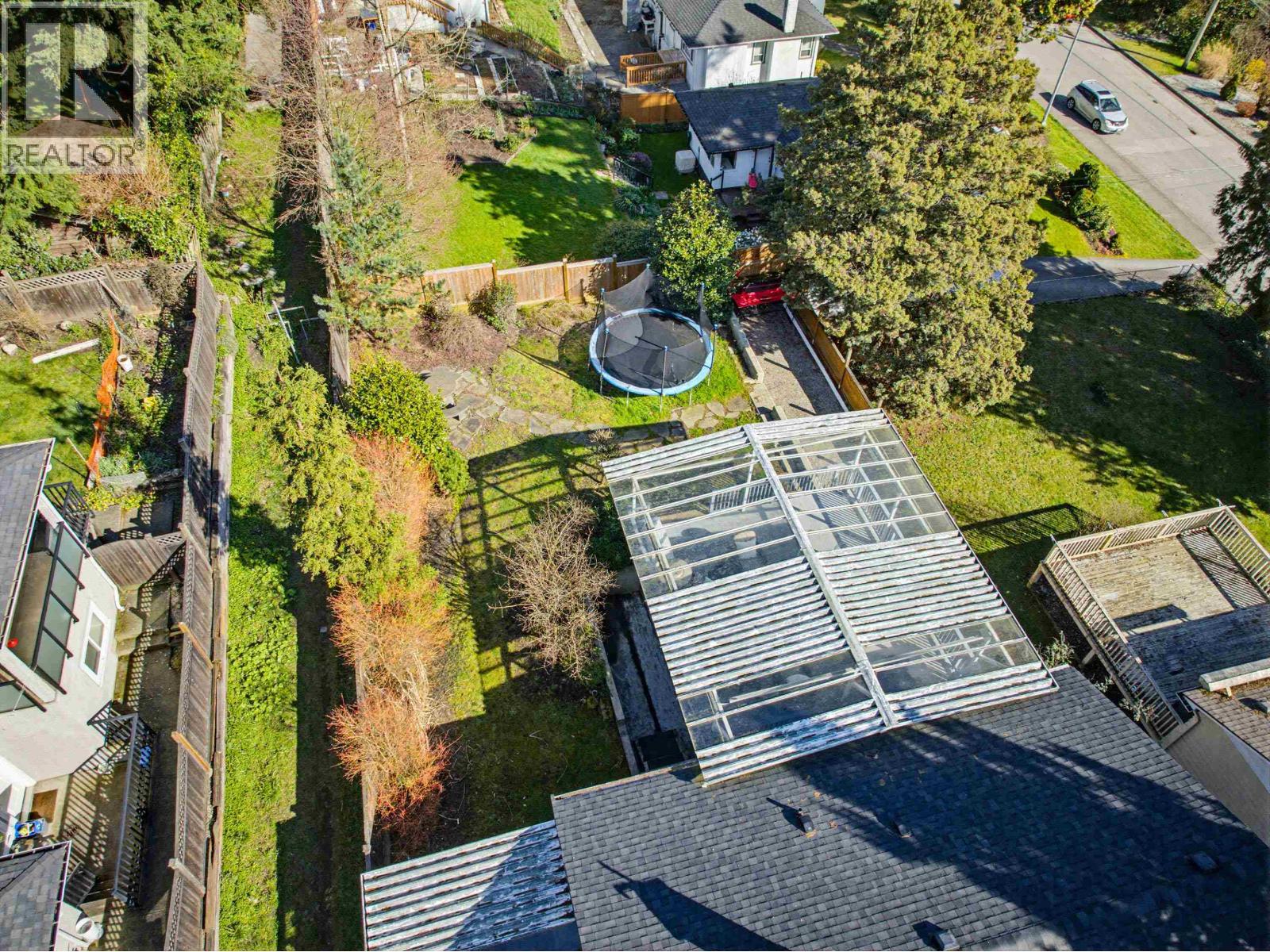 8326 ROYAL OAK AVENUE, Burnaby
