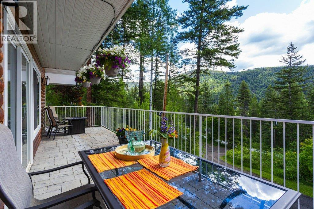 370 Philpott Road, Kelowna
