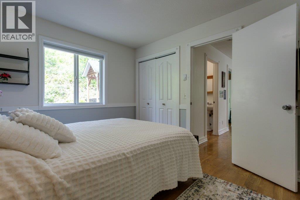 370 Philpott Road, Kelowna