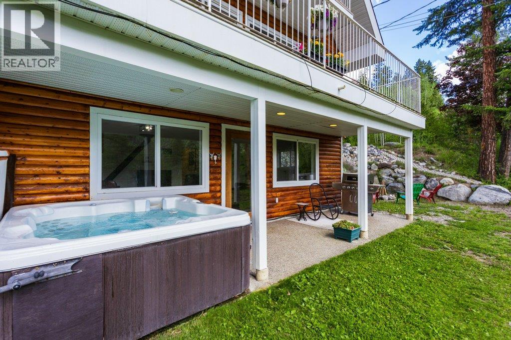 370 Philpott Road, Kelowna