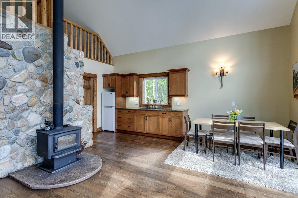 370 Philpott Road, Kelowna