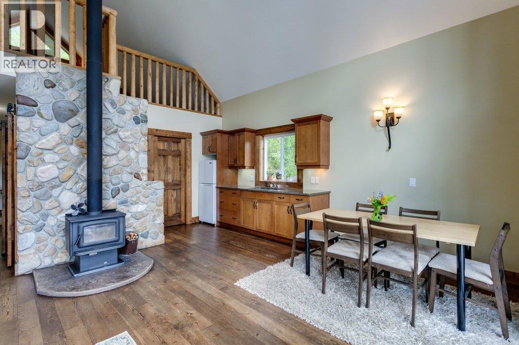 370 Philpott Road, Kelowna