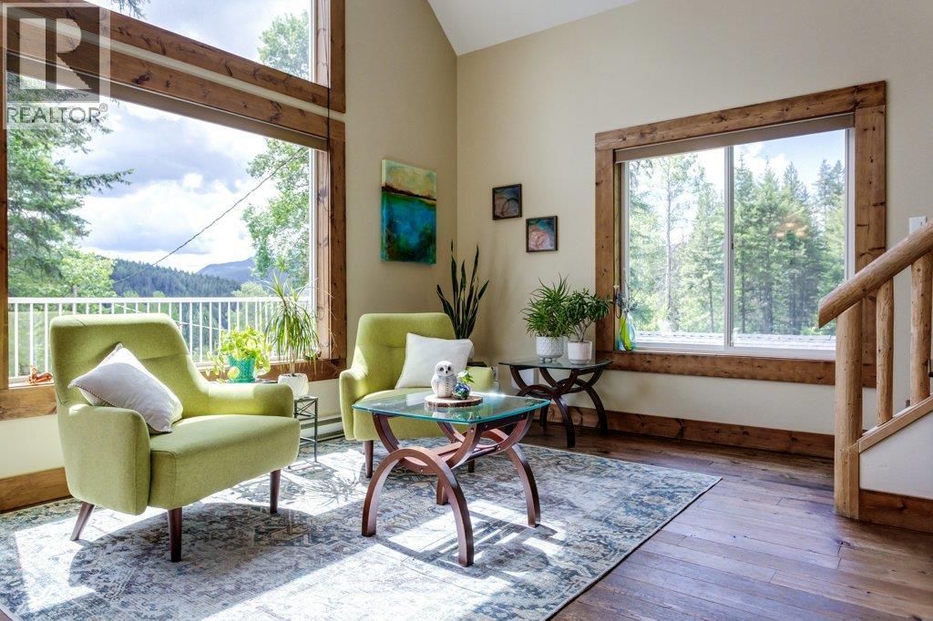 370 Philpott Road, Kelowna