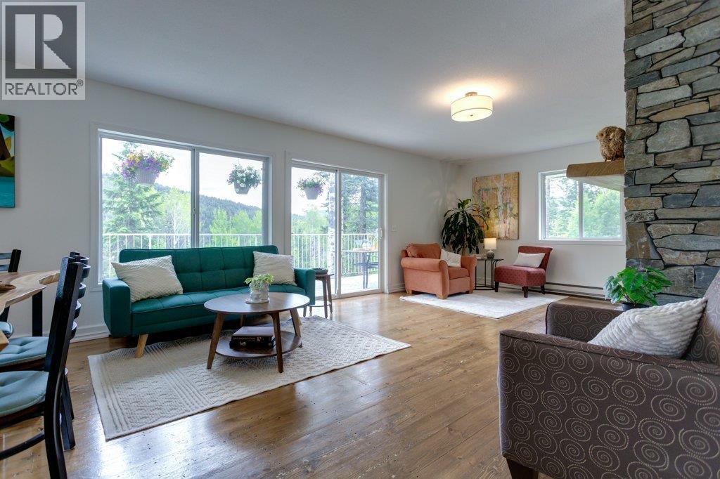 370 Philpott Road, Kelowna