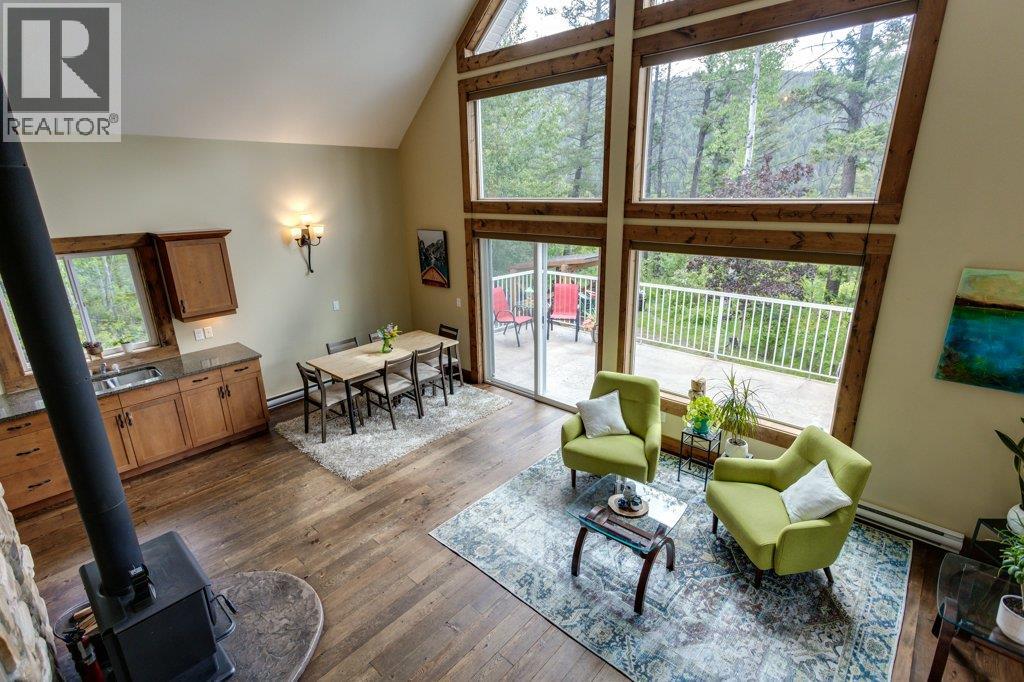 370 Philpott Road, Kelowna