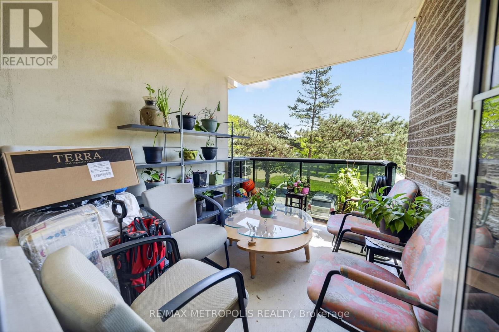 #104 2825 ISLINGTON AVENUE - 20