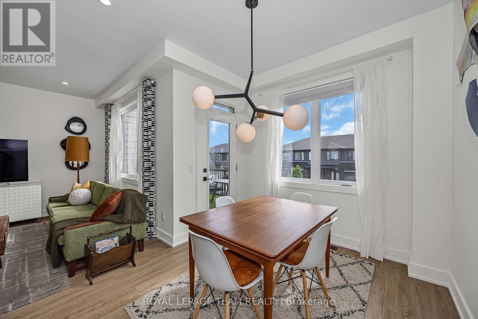 2 Bed, 2 Bath House for Sale in Ottawa – 305 SQUADRON CRESCENT, Ottawa – MLS# X13453198 - Image 16