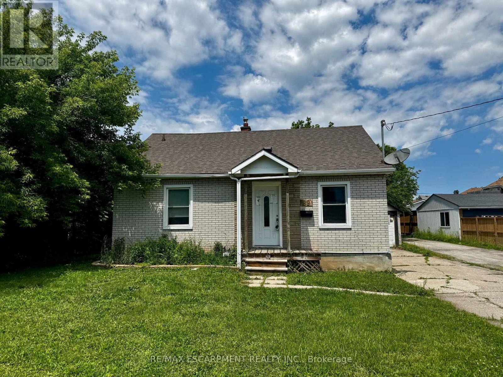 89 LINCOLN AVENUE - 1