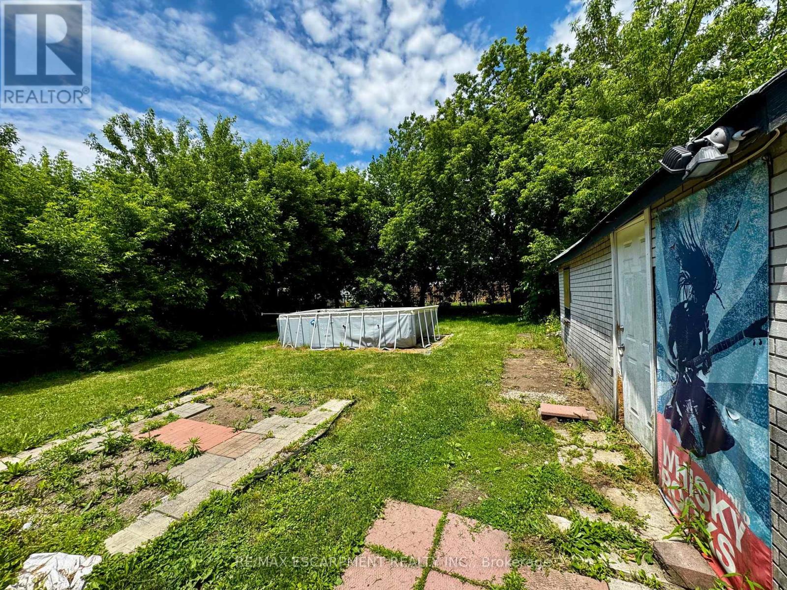 89 LINCOLN AVENUE - 4