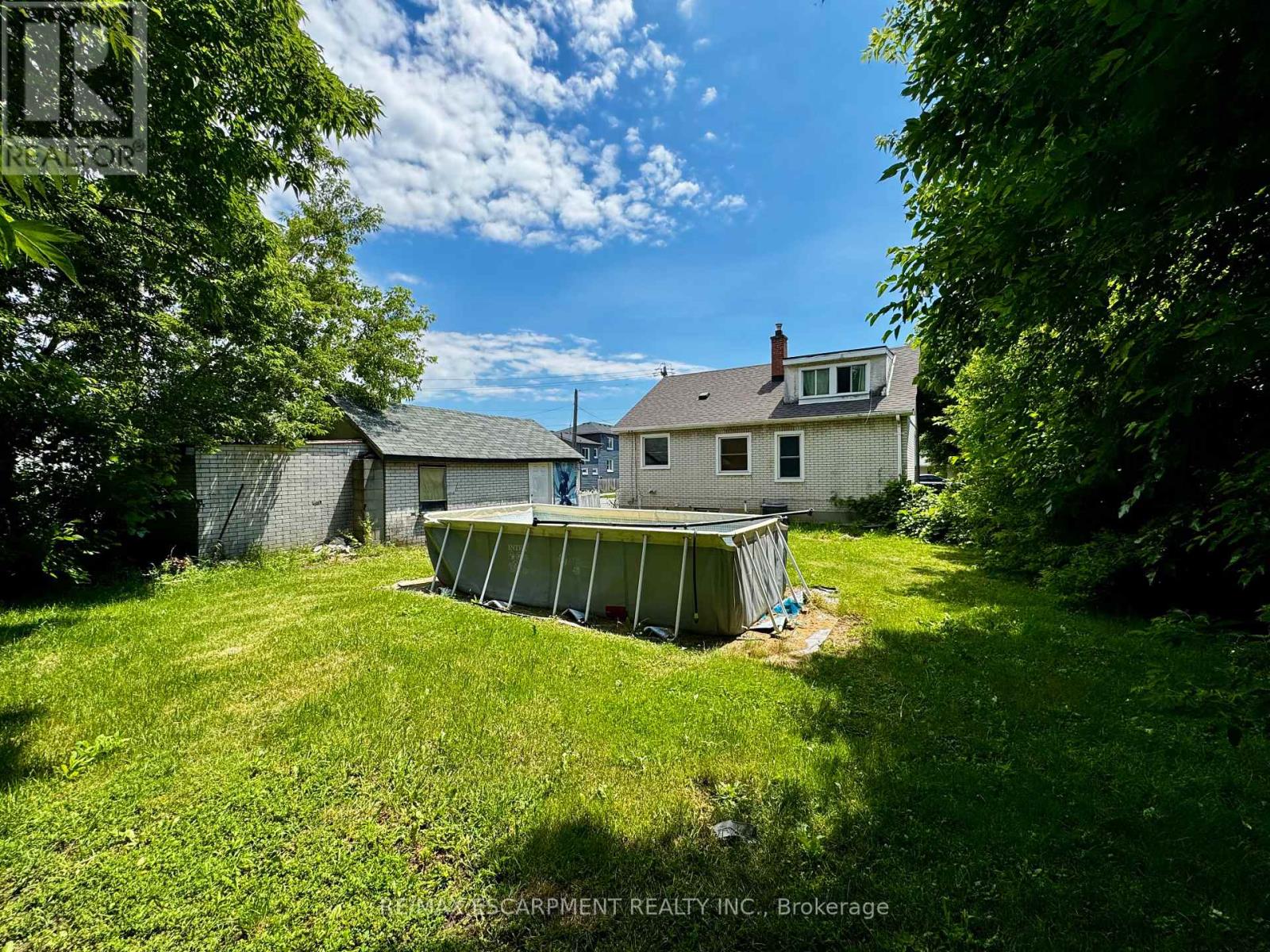 89 LINCOLN AVENUE - 5