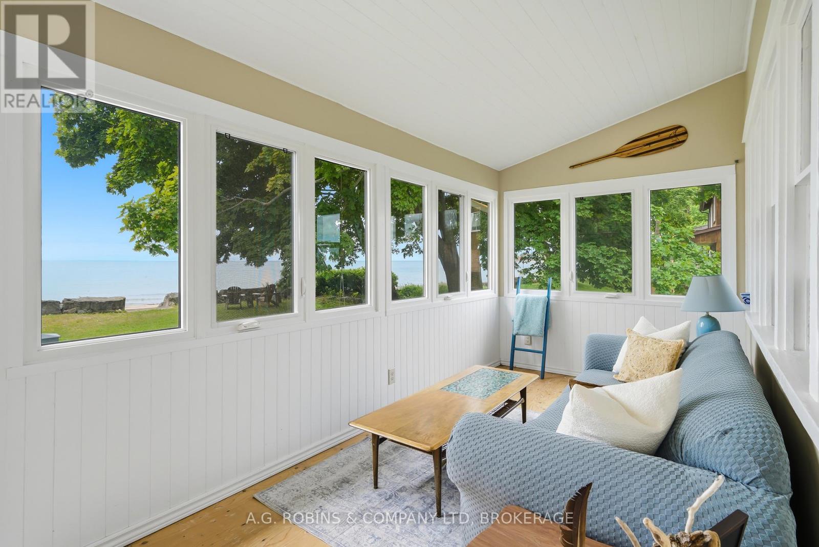 11803 LAKESHORE ROAD - 21
