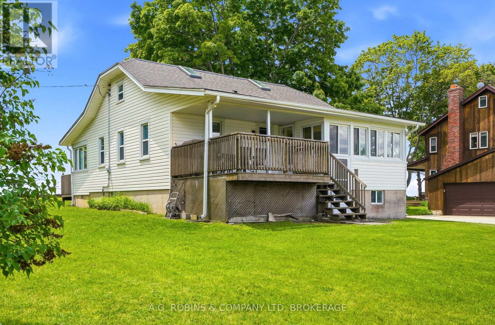11803 LAKESHORE ROAD - 39