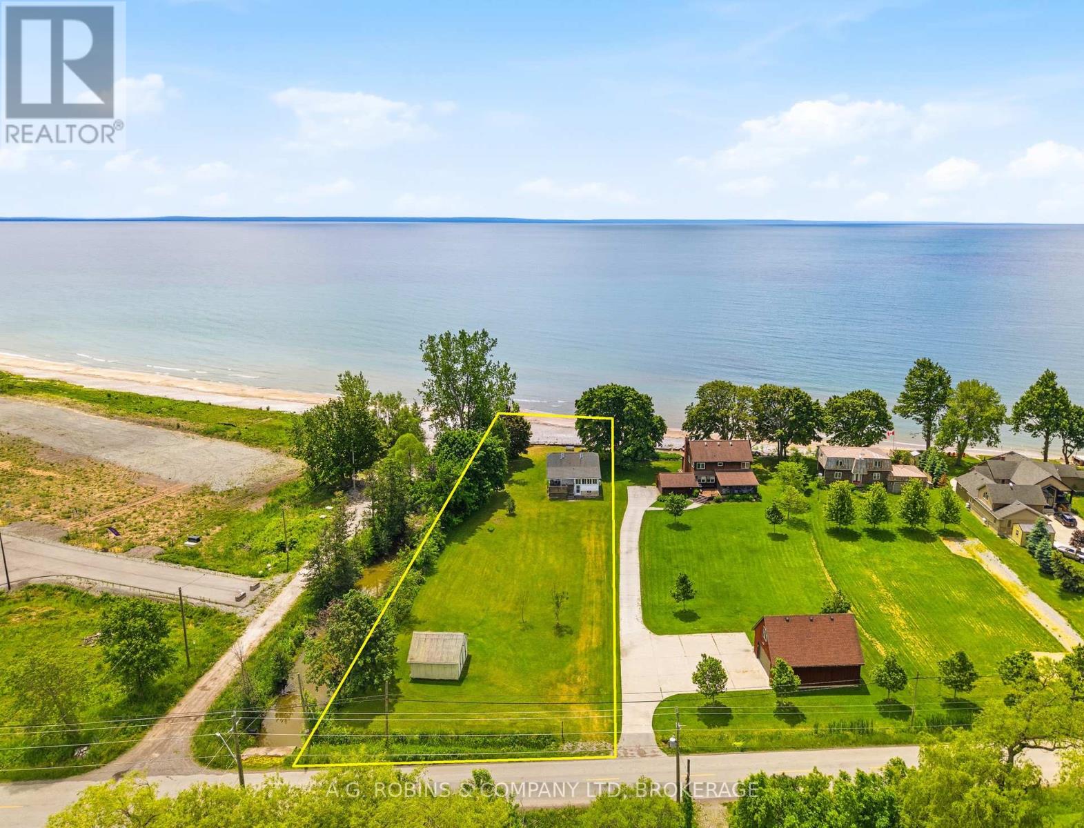 11803 LAKESHORE ROAD - 4