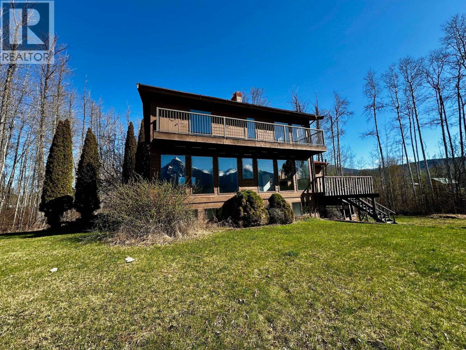 3541 HASTINGS STREET - 27