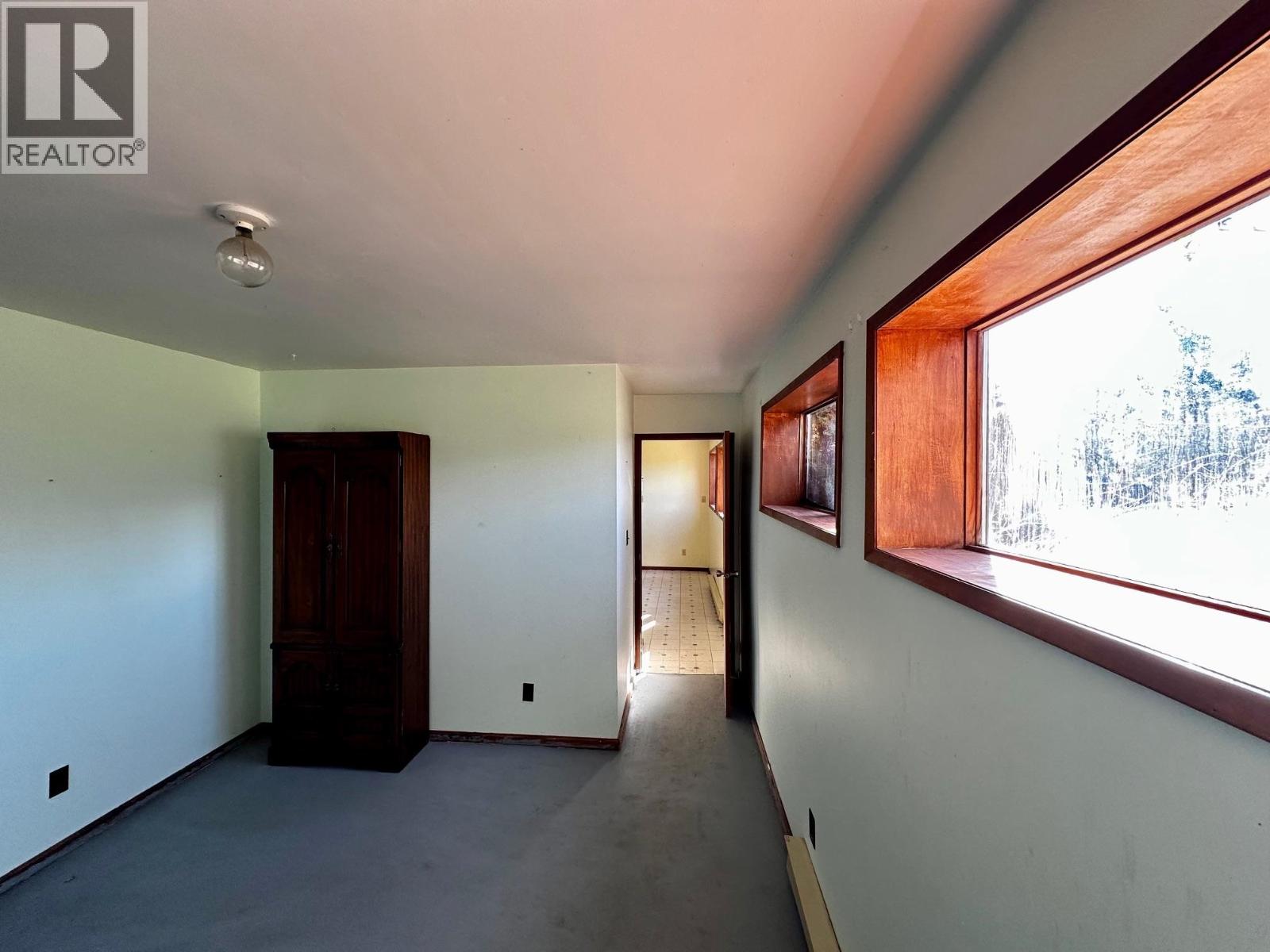 3541 HASTINGS STREET - 22