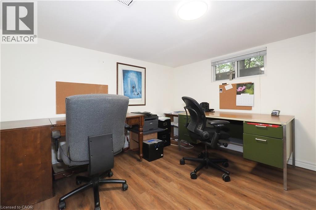 835 N YORK Avenue N - 28