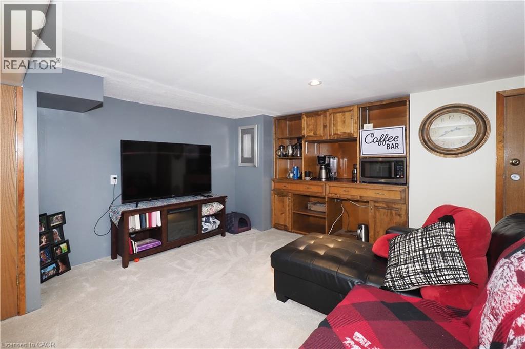 835 N YORK Avenue N - 25