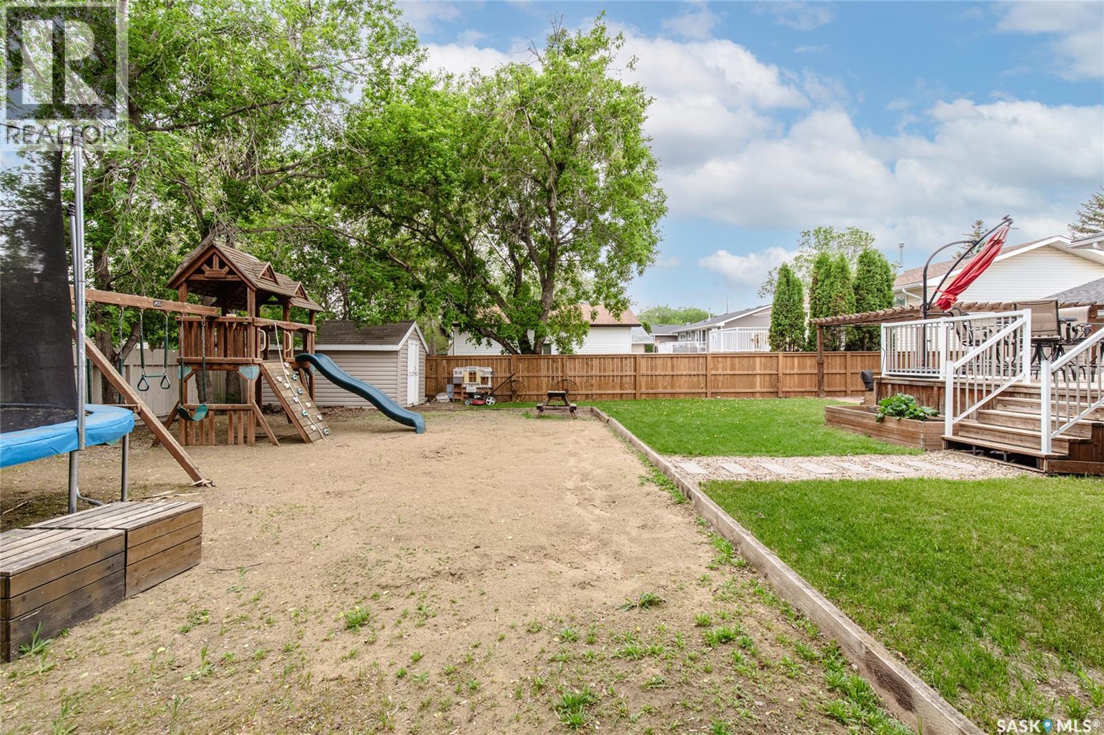48 Aster CRESCENT — photo 54