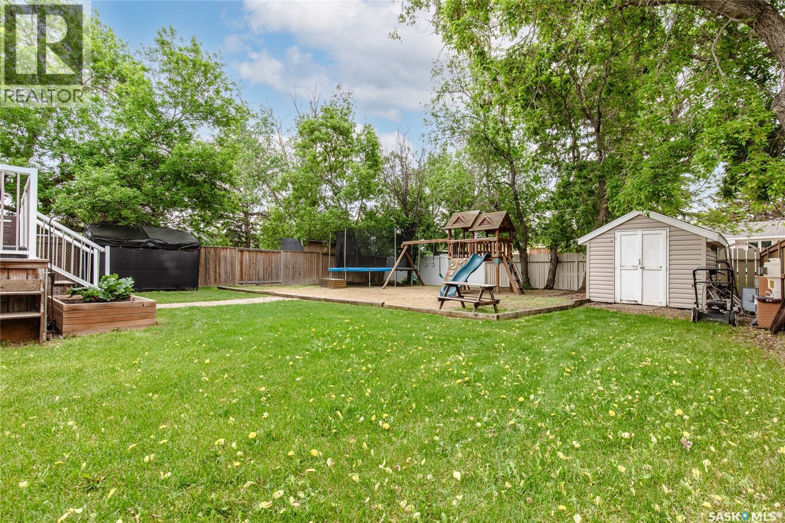 48 Aster CRESCENT — photo 58