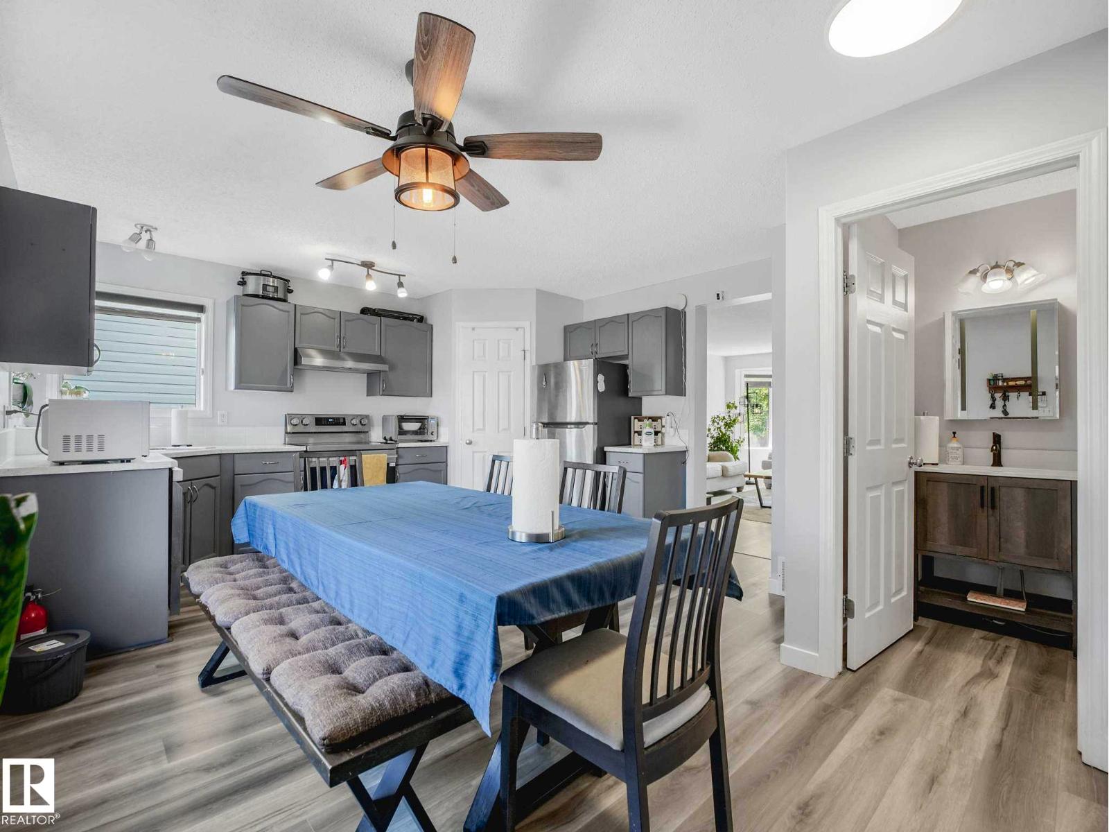 21360 89 AV NW - 11