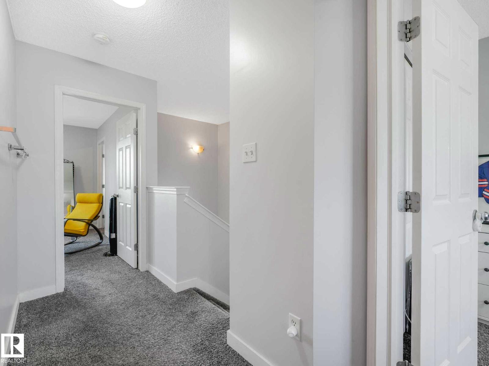 21360 89 AV NW - 20