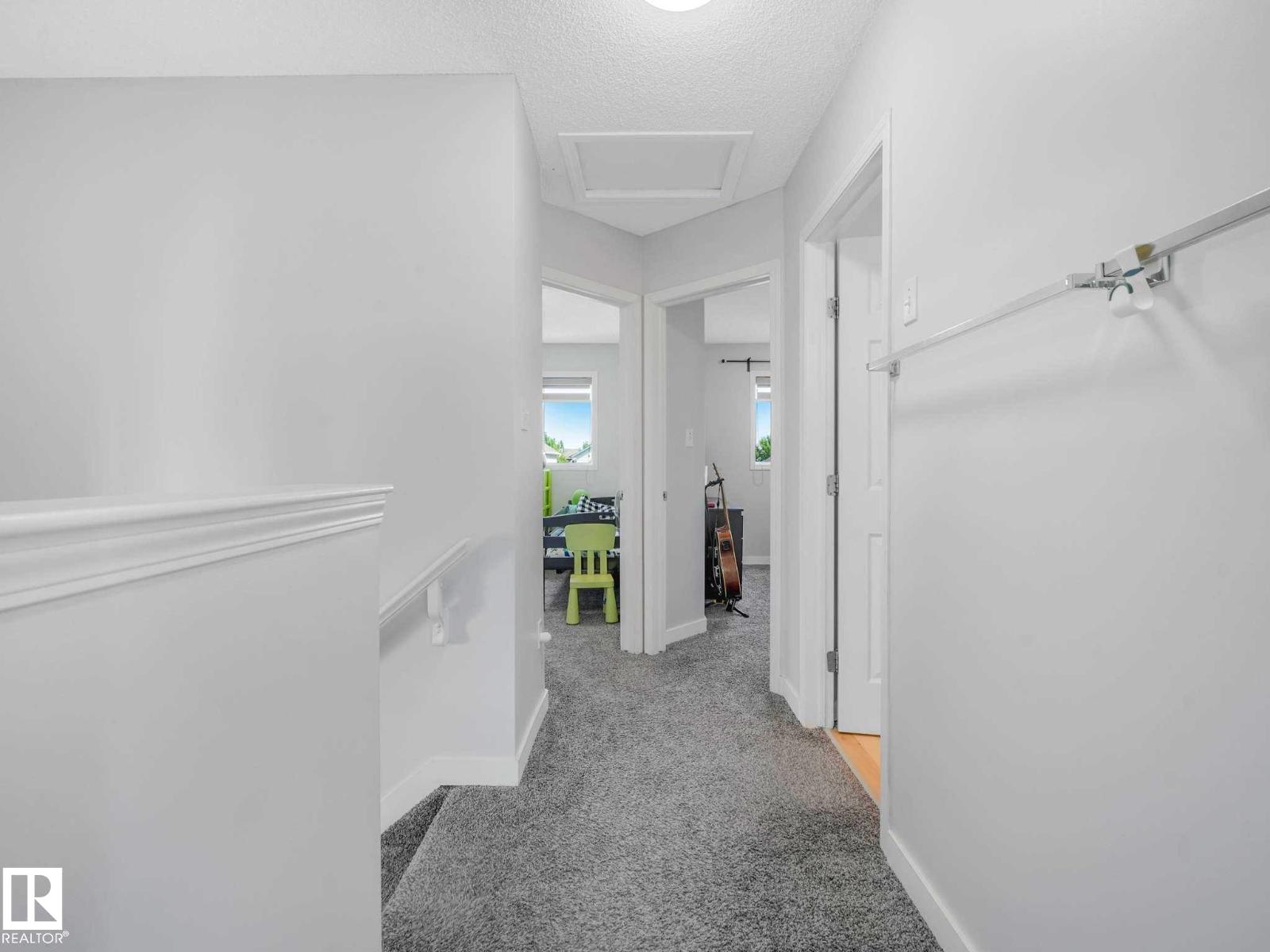 21360 89 AV NW - 21