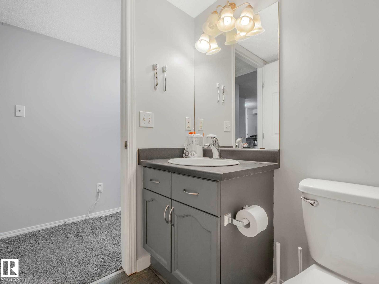 21360 89 AV NW - 38