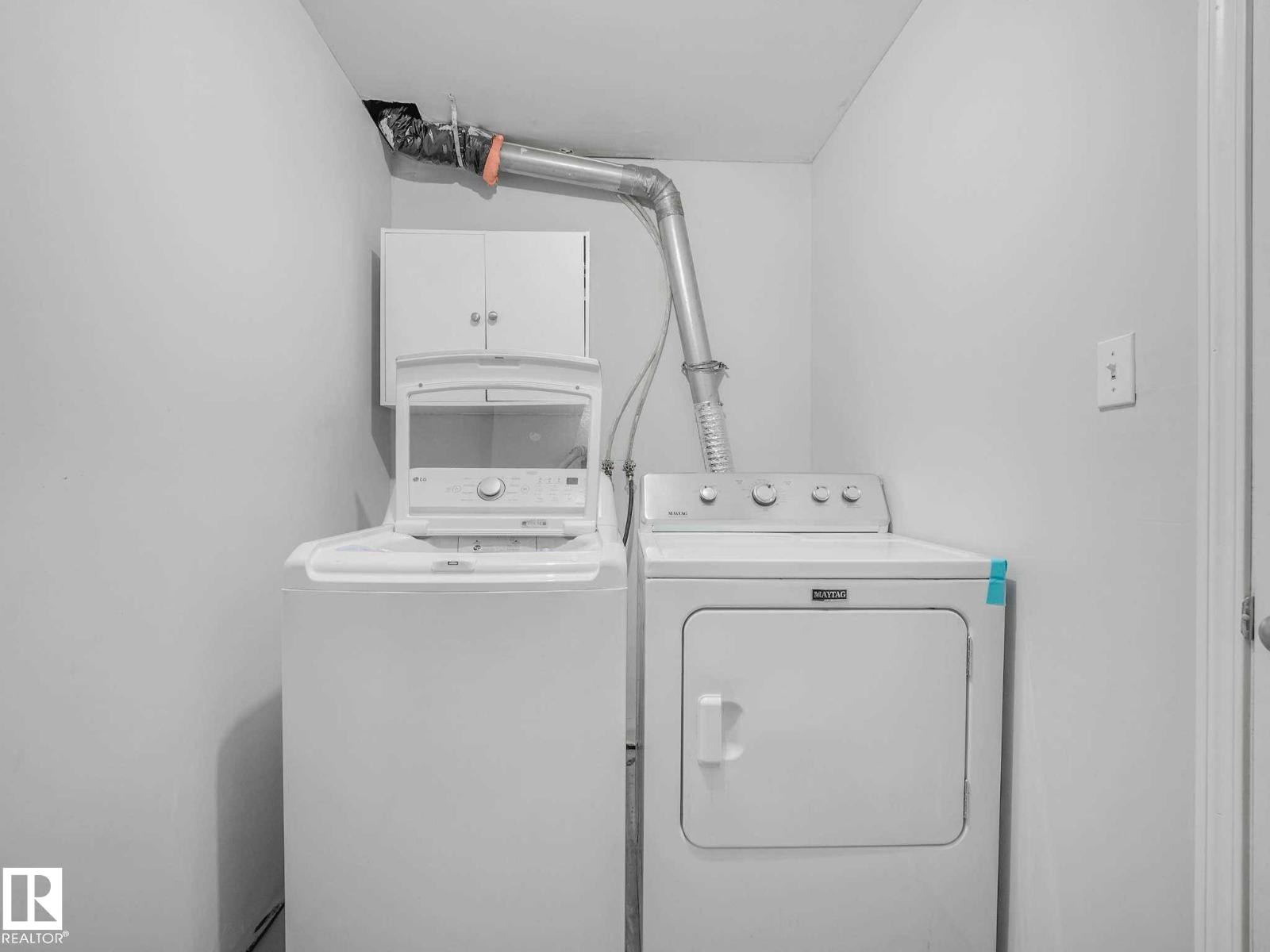 21360 89 AV NW - 42