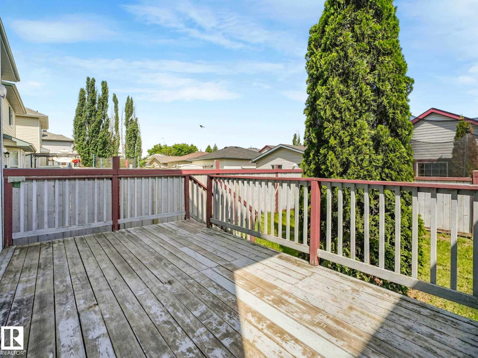 21360 89 AV NW - 44