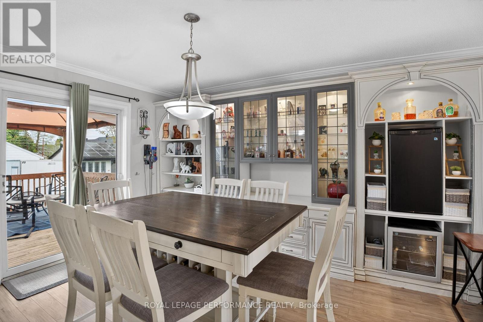 68 LAFLECHE BOULEVARD - 12