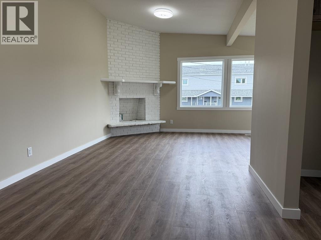 2367-2369 REDWOOD STREET - 8