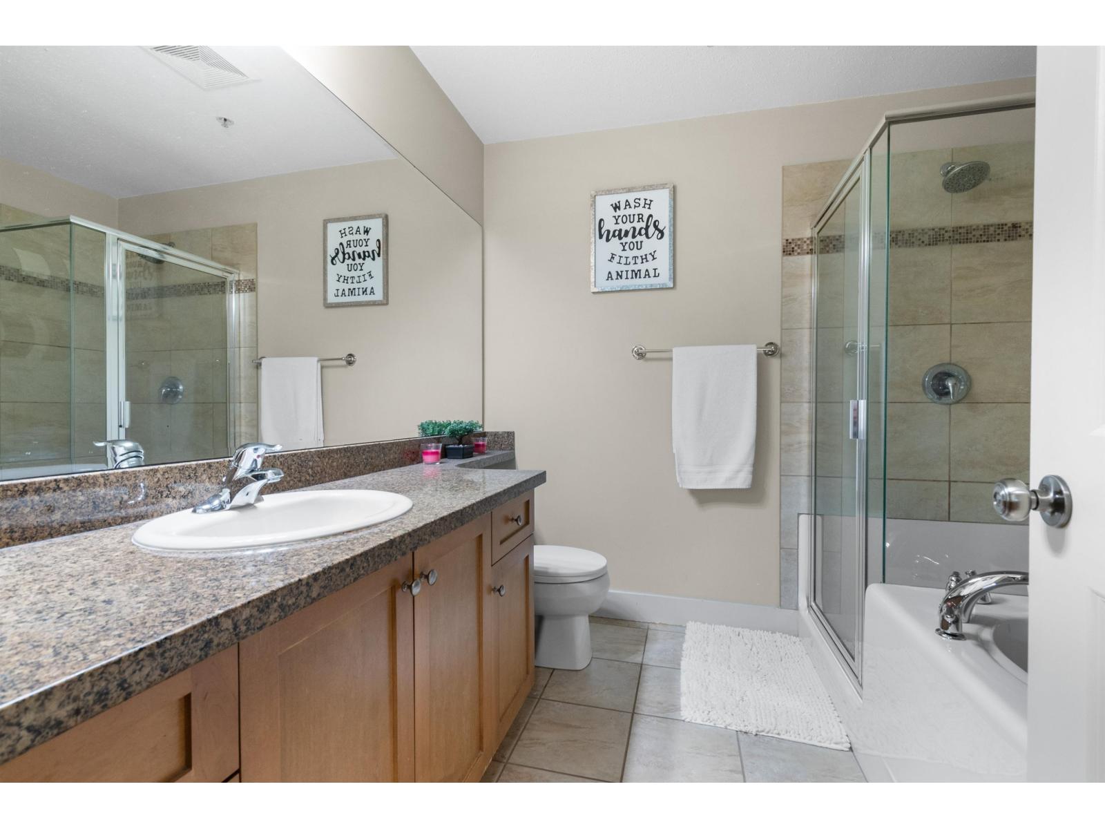 206 45615 BRETT AVENUE, Chilliwack Proper West, Chilliwack