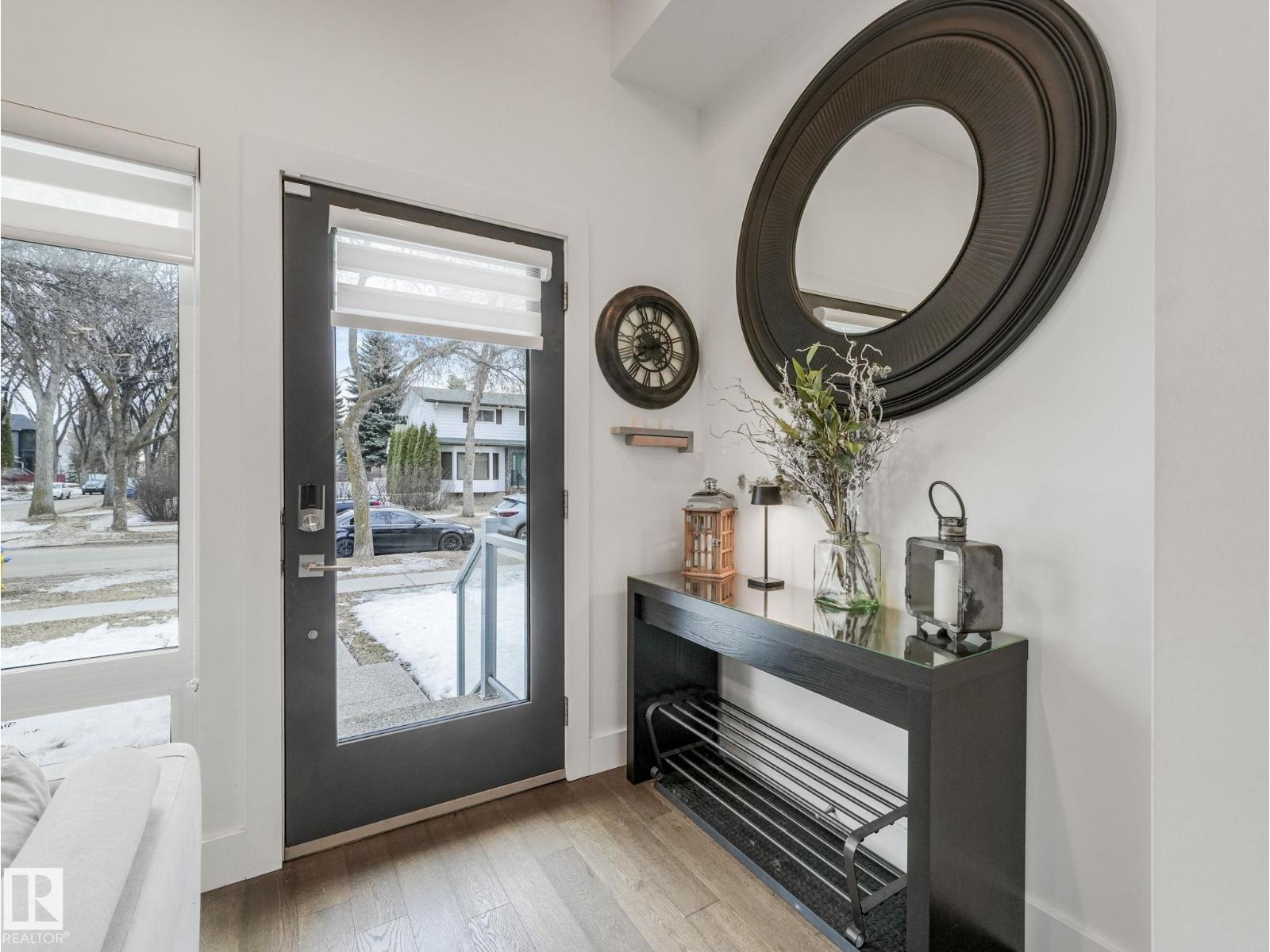 6720 105A ST NW - photo 3