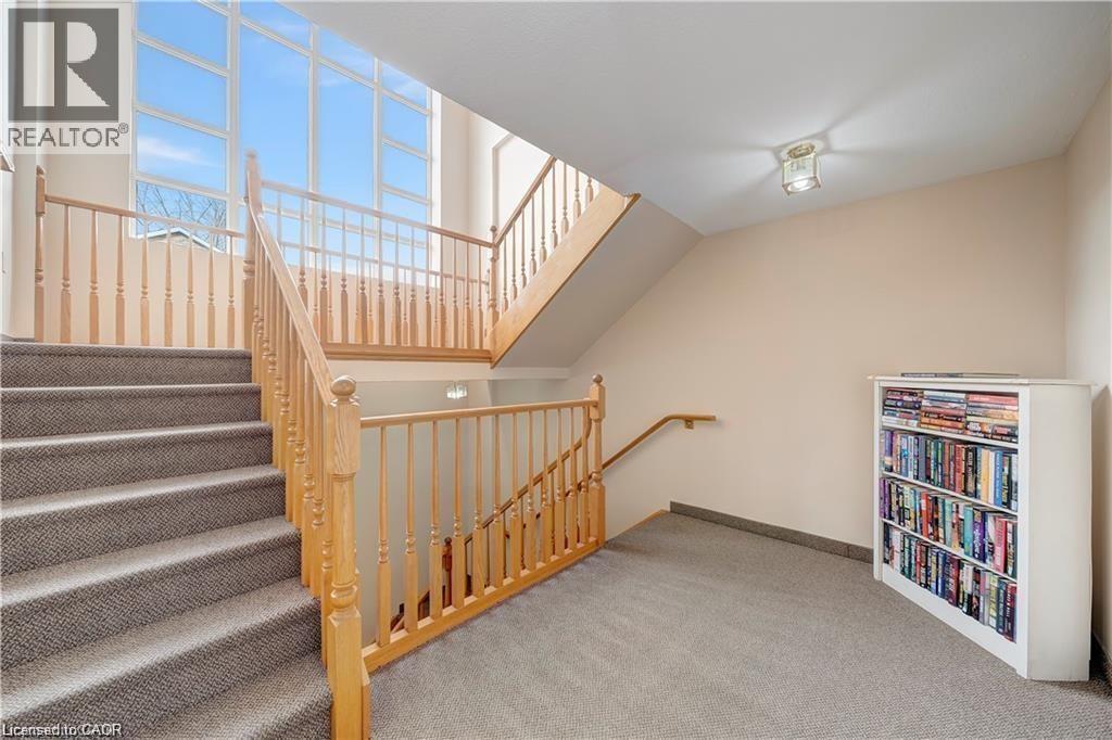 #303B 1061 VANSICKLE Road N - 21