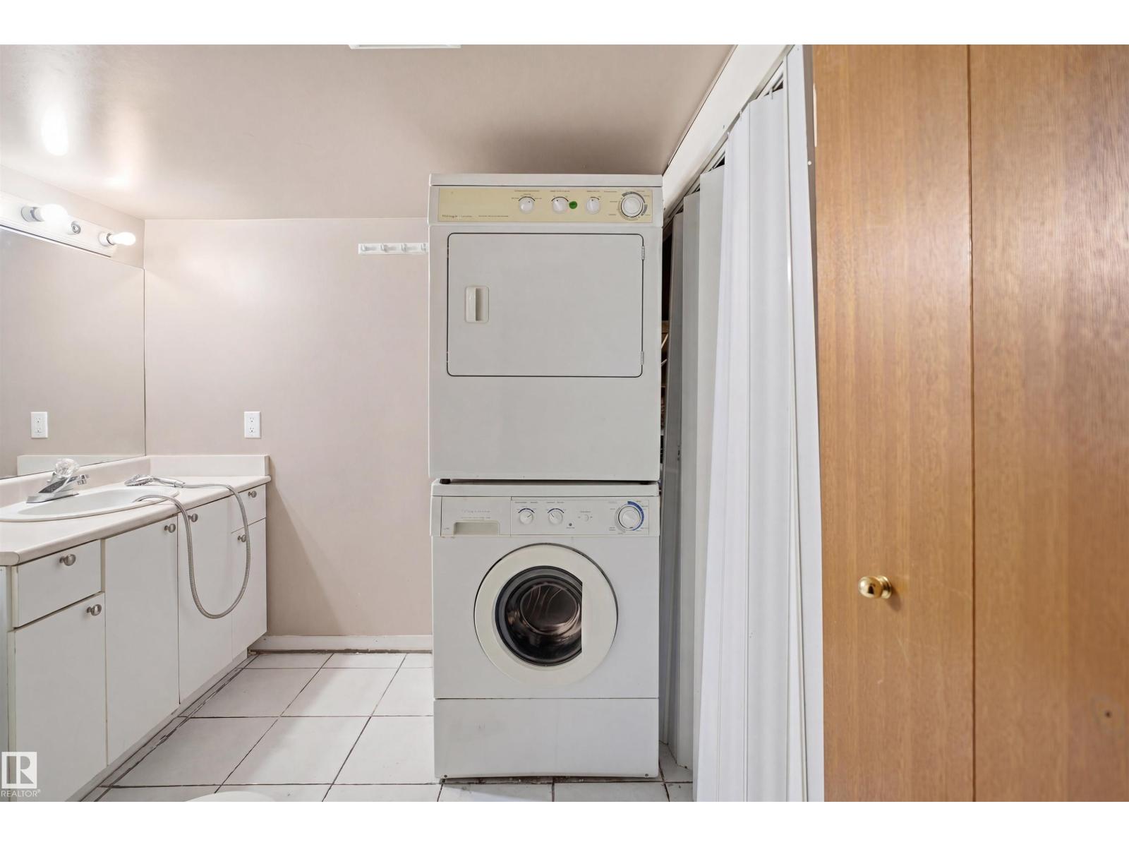 3220 42A AV NW — photo 38