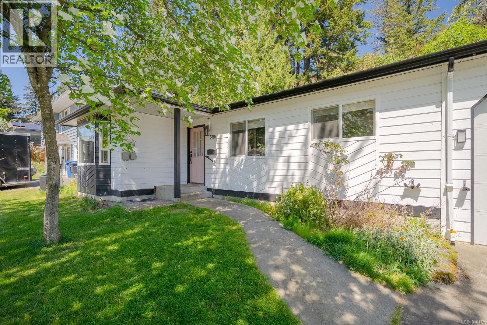 3716 Howden Dr - 31
