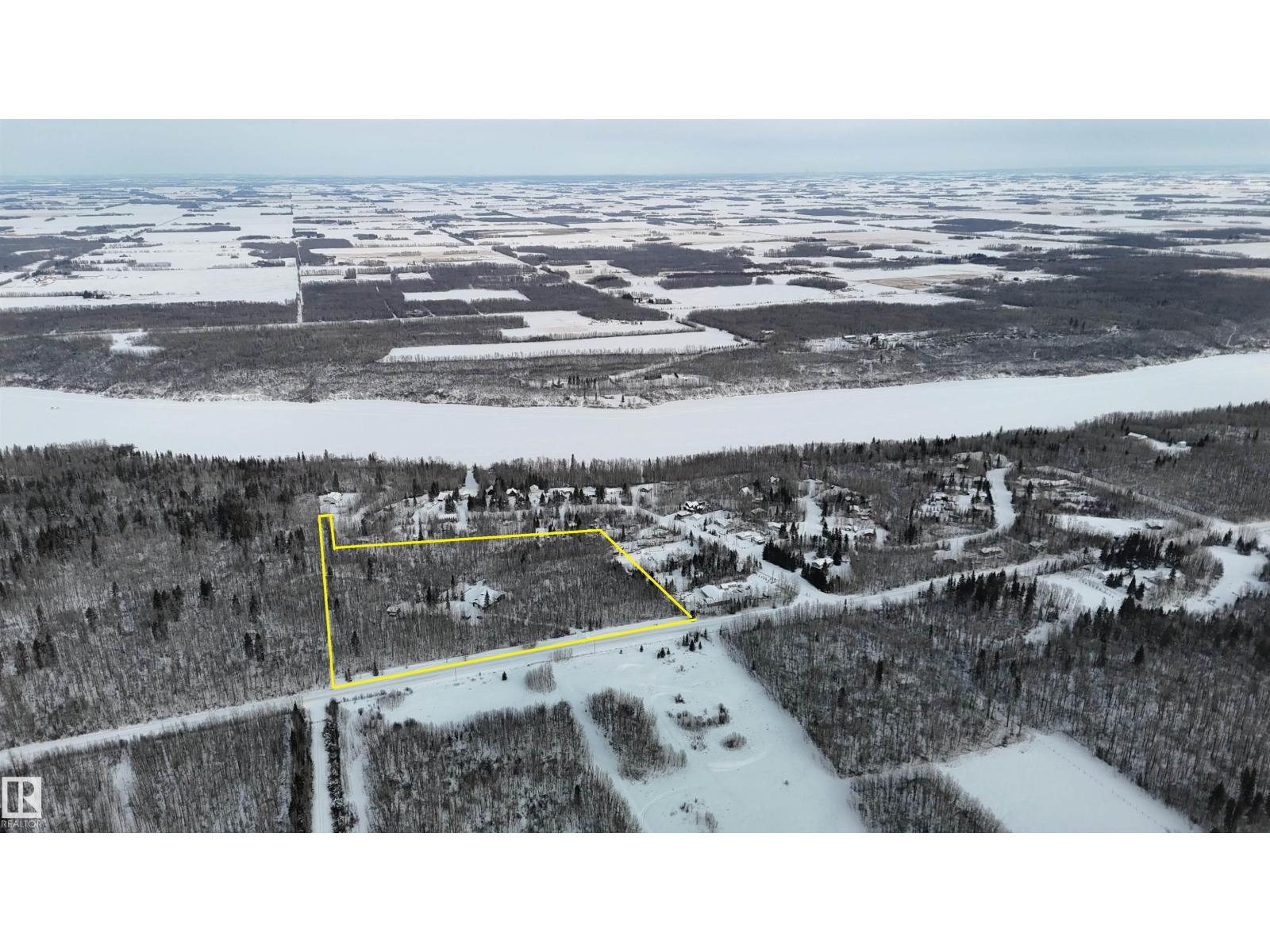274032 TWP ROAD 480 — photo 45